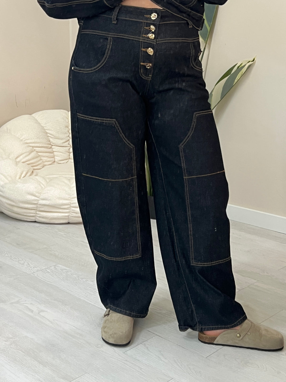 Denim set jacket με χρυσά κουμπιά και ψηλόμεσο παντελόνι
