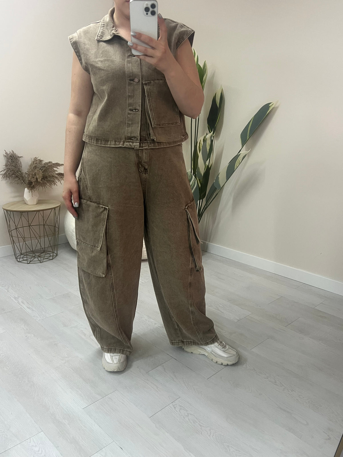 Denim πετροπλυμένο cargo παντελόνι